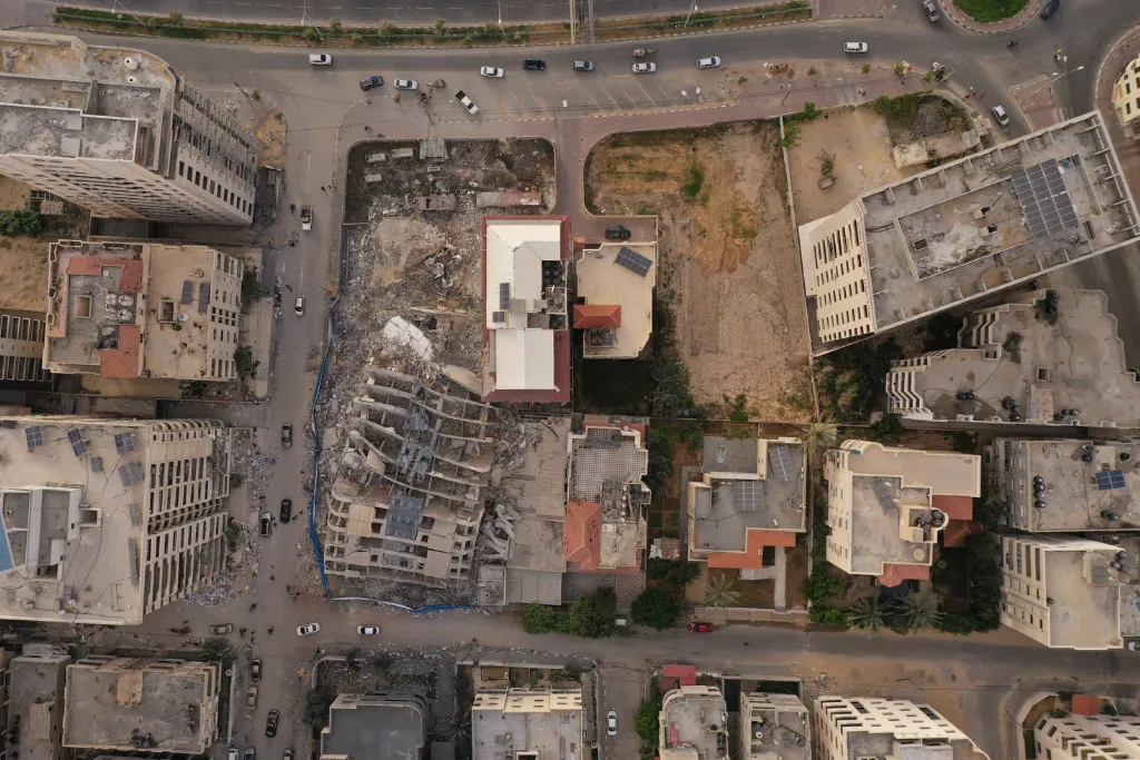 20240306_023747_0000