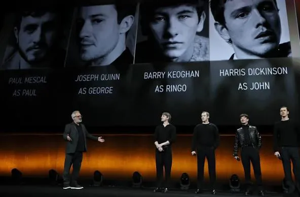 Promoción de la próxima película de The Beatles para el 2028| Foto: Eric Charbonneau / Sony Pictures via Getty Images Sony Pictures anunció una película biográfica sobre The Beatles dirigida por Sam Mendes, con Paul Mescal, Harris Dickinson, Joseph Quinn y Barry Keoghan como los Fab Four, que se estrenará en 2028 como un evento cinematográfico sin precedentes.

