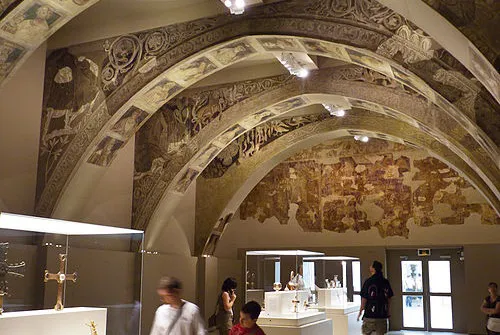 Pinturas del Monasterio de Sijena en el Museu Nacional d’Art de Catalunya (MNAC)|Foto: Turol Jones / Wikimedia Commons