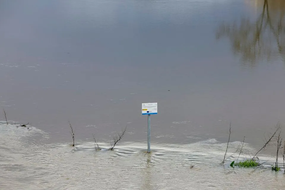 Río Alberche del municipio toledano de Escalona, lluvias provocan la subida del caudal de los ríos|EFE Manu Reino