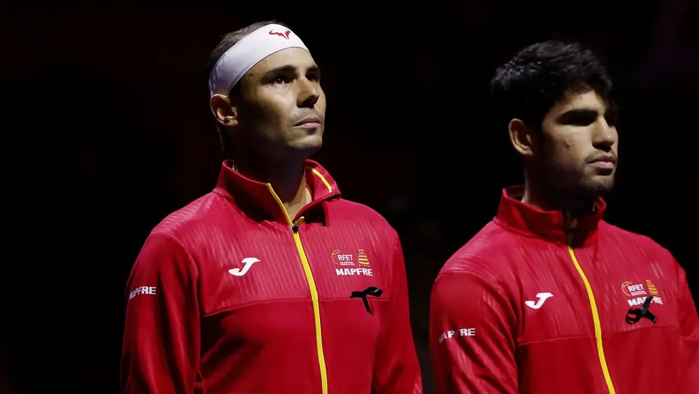 Rafael Nadal y Carlos Alcaraz antes de la eliminatoria de España frente a Países Bajos en la Copa Davis Reuters - El Español