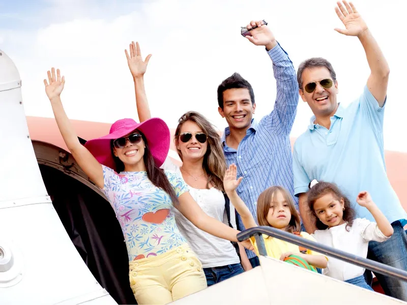 Viajeros optan por viajes organizados / Foto: Canva