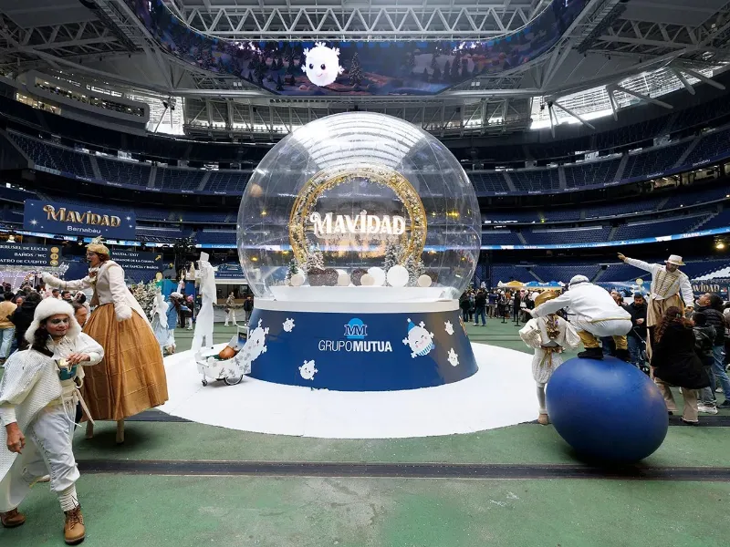 bernabeu-bola-nieve-navidad-2025|Real Madrid 