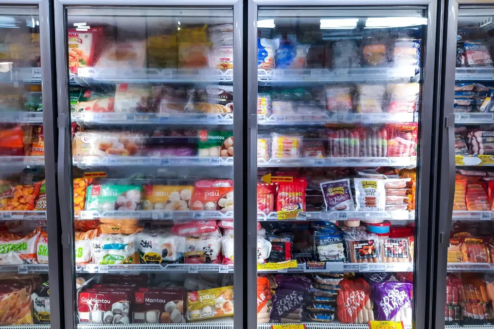 Aesan aconseja tirar alimentos perecederos tras un apagón de más de 4 horas