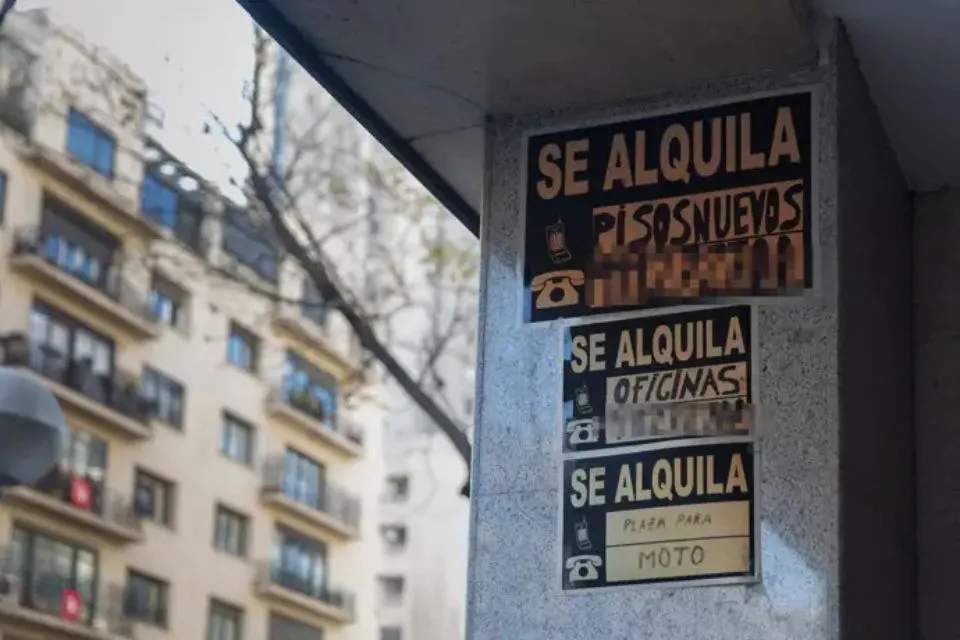 Emanciparse en España exige más del 90% del salario juvenil|Foto: Europa Press/Eduardo Parra
