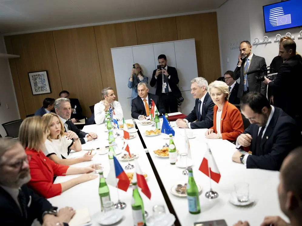 Anticumbre Georgina Meloni| EFE