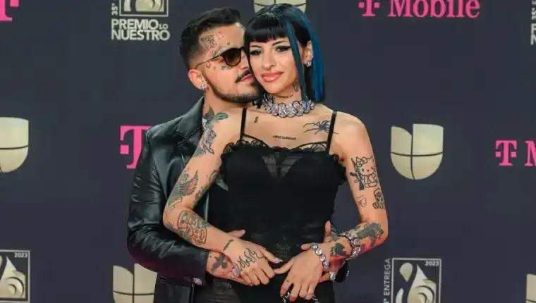 Cazzu y Christian Nodal          Foto: Univisión 