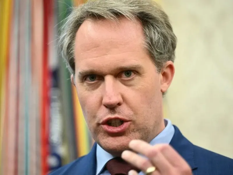 El director ejecutivo de Oklo, Jacob DeWitte|Foto: Forbes/Mandel Ngan/AFP vía Getty Images