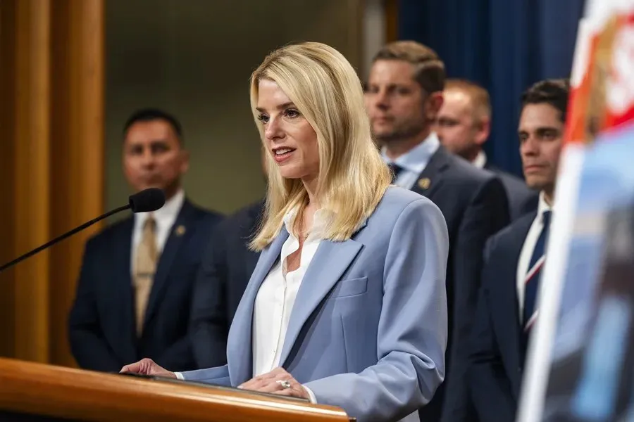 La fiscal general de Estados Unidos, Pam Bondi|Foto: EFE/ Jim LoScalzo