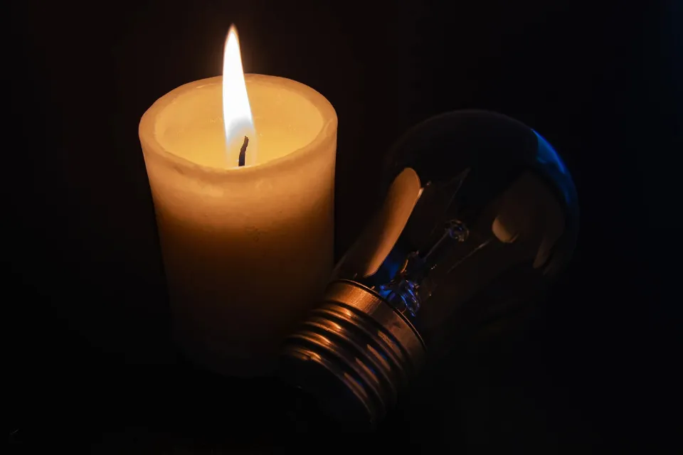 Cortes de electricidad en la Cañada Real de Madrid