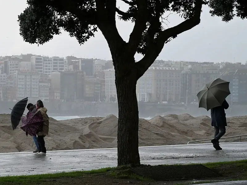 avisos-meteorologicos-borrasca-joseph-pontevedra-alerta-roja|Foto: Moncho Fuentes/EFE