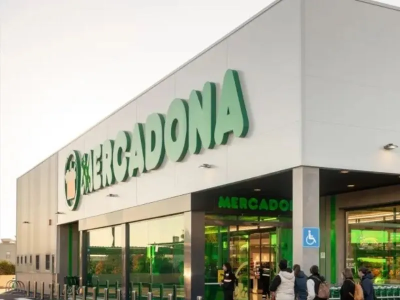 fabrica-pan-mercadona-operarios-produccion-empleo-fijo-abrera|Foto: Europa Press