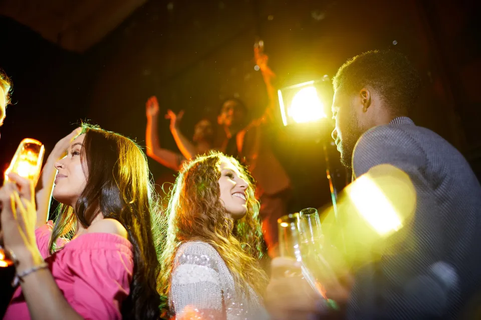 El 37% de los hombres jóvenes aprovecha que la otra persona ha bebido para tener sexo, según estudio