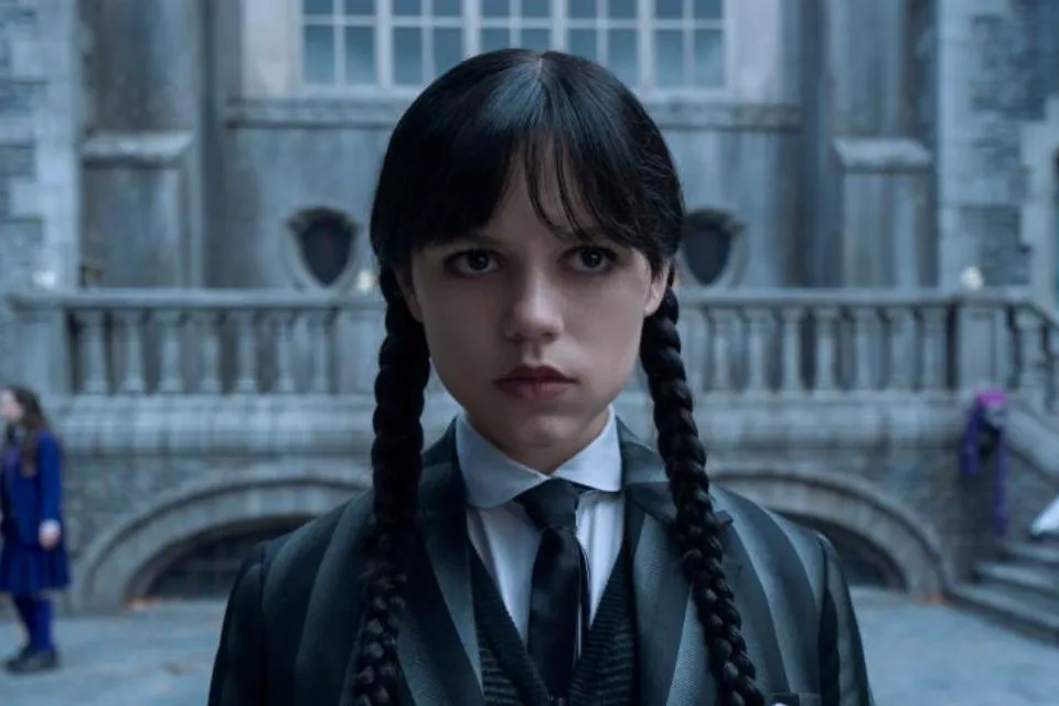 Jenna Ortega como Miércoles Addams|Foto: La Vanguardia/Netflix/Jonathan Hession Netflix revela la fecha de la segunda temporada de 'Miércoles' 