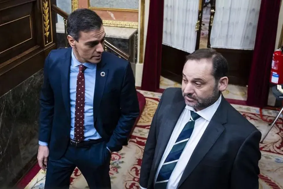 Pedro Sánchez y José Luis Ábalos|Foto: El Mundo/Javi Martínez