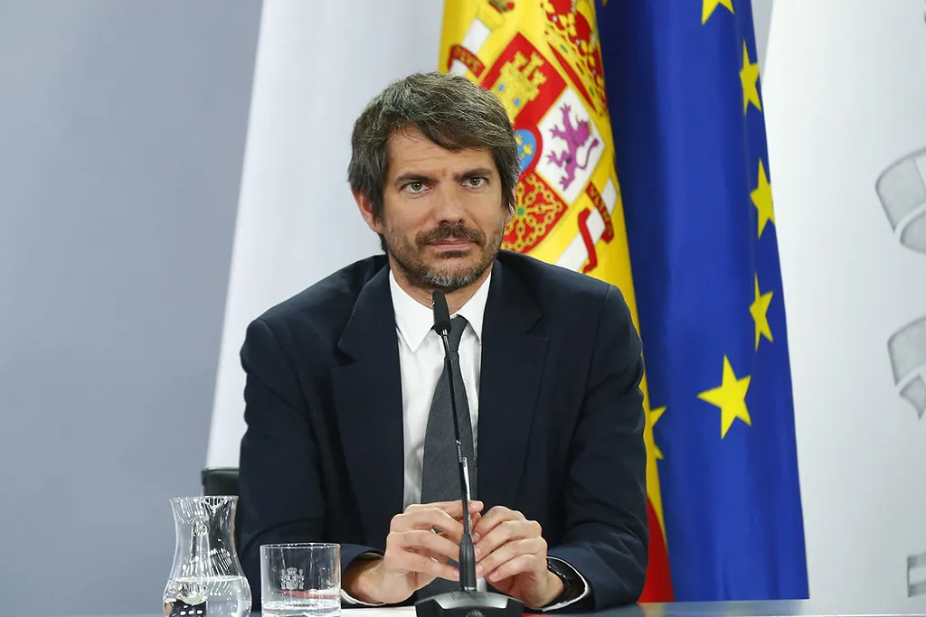 53788607825_941276662f_b