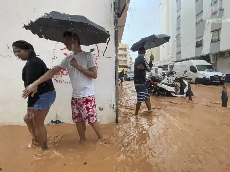 Calles anegadas en Ibiza debido a las intensas lluvias|Foto: EFE/Sergio G. Cañizares