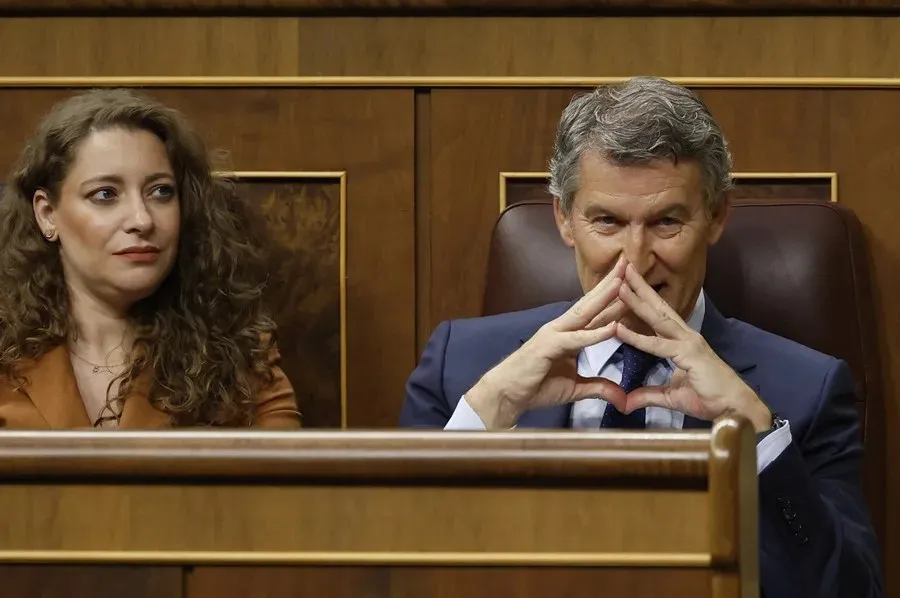 Alberto Núñez Feijóo y su portavoz en el Congreso, Ester Muñoz|Foto: EFE/Mariscal