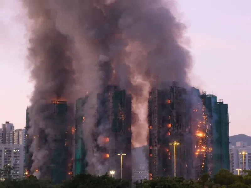incendio-hong-kong-tai-po|Foto: CNN