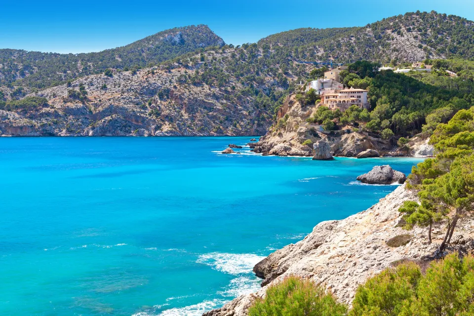 Las playas de Calvià que revelan el paraíso azul de Mallorca este verano