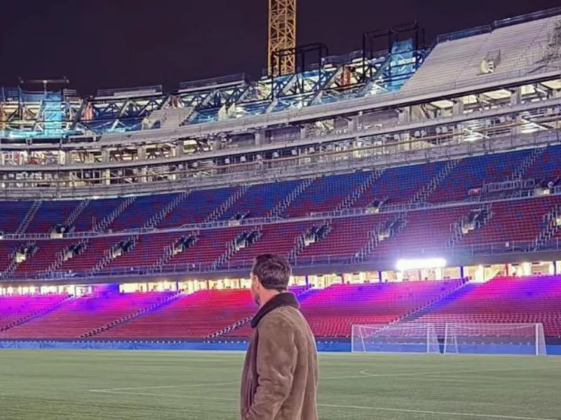 lionel-messi-regreso-camp-nou-2025|Foto: Infobae Lionel Messi volvió al Camp Nou tras cuatro años y dejó un emotivo mensaje: “Ojalá algún día pueda volver”