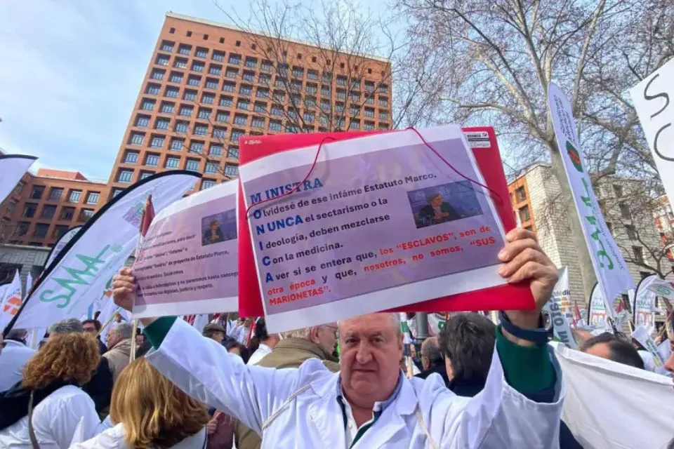 Protesta de médicos - 20minutos 