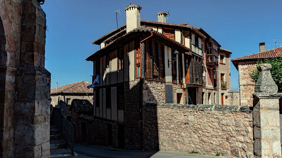 Arquitectura típica de Poza de la Sal- El Mundo/Turismo Burgos