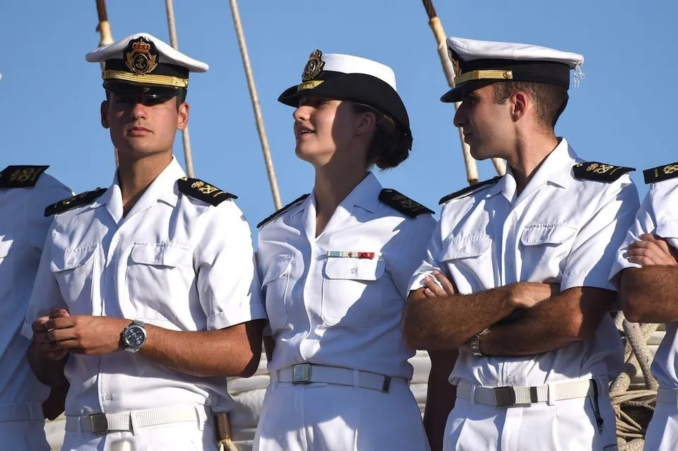 Princesa Leonor en el buque escuela Juan Sebastián de Elcano | Foto: Getty Images  La Casa Real denunciará ante la policía chilena la difusión, esta semana, de unas fotografías de la princesa Leonor en una actividad privada en un centro comercial de la ciudad de Punta Arenas