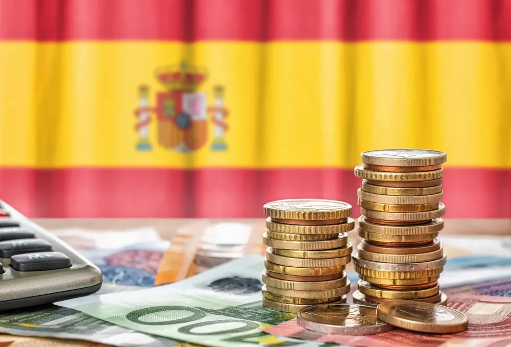 -Pago-de-impuestos-en-Espana-cuales-son-y-que-parte-de-tu-salario-debes-destinar-para-ello-scaled