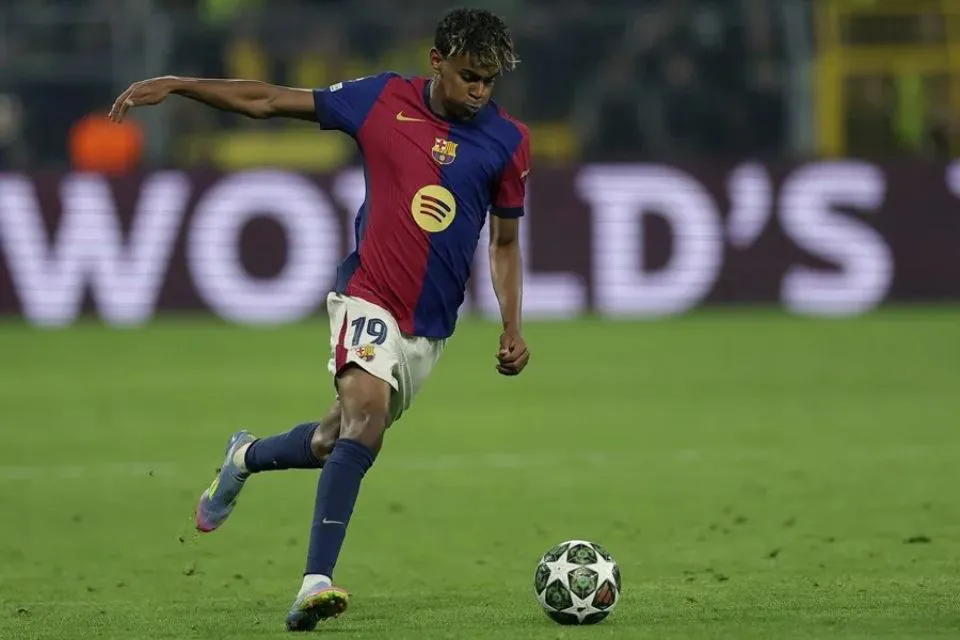 El jugador del Barcelona Lamine Yamal, ganador del premio Laureus|Foto: EFE/EPA/Christopher Neundorf