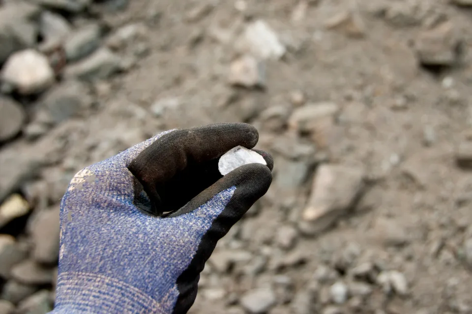 Industria del diamante en tensión: Botswana exige controlar De Beers