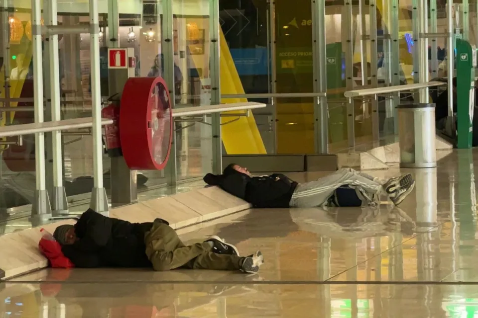 Aena limitará el acceso a Barajas para evitar la entrada de personas sin hogar|Foto: Euronews/Roberto Macedonio