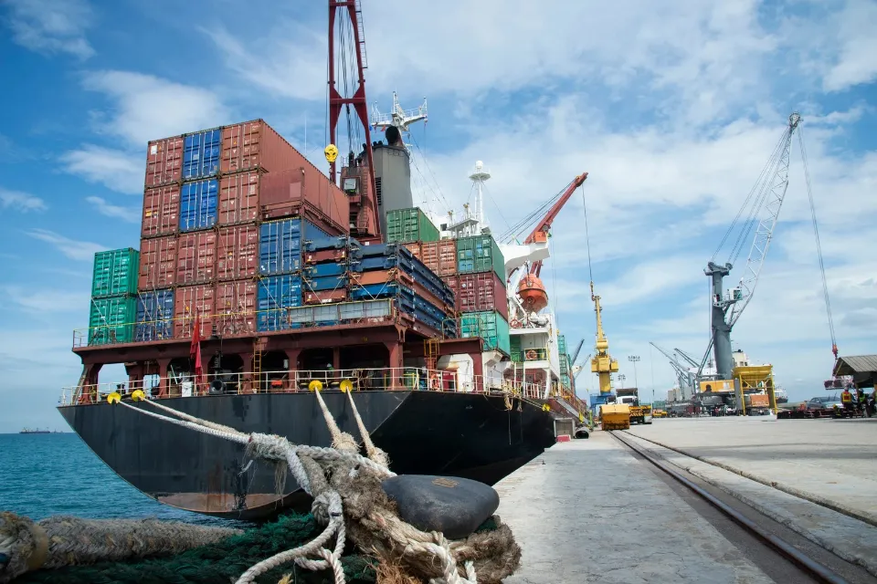 España cerró 2024 con un déficit del 3,2% Eurostat: España cerró 2024 con un déficit del 3,2% y una deuda del 101,8% del PIB
