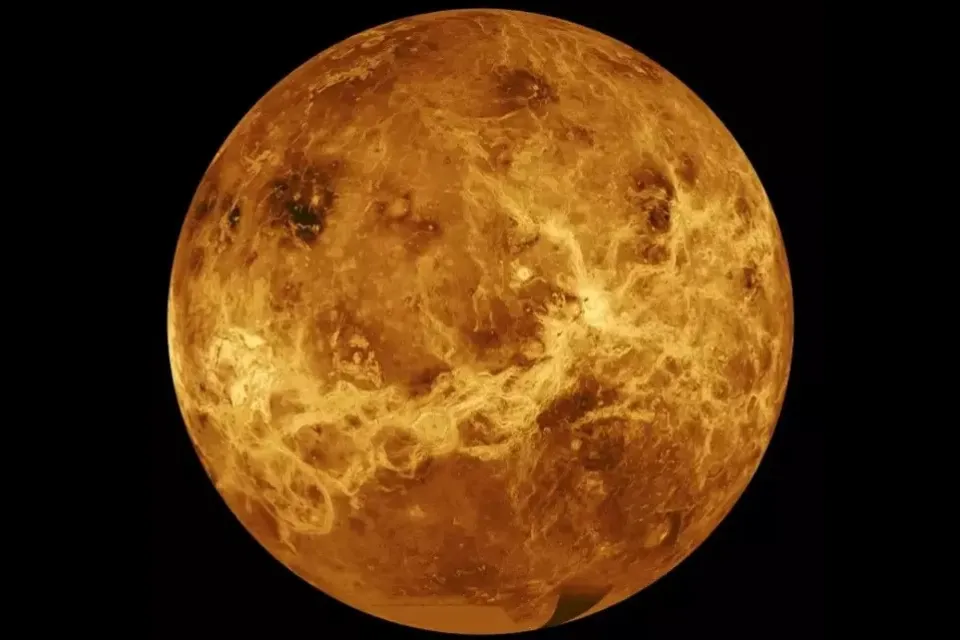 Vista global de la superficie de Venus|Foto: Europa Press/NASA/JPL-Caltech La NASA descubre algo inesperado en la corteza de Venus