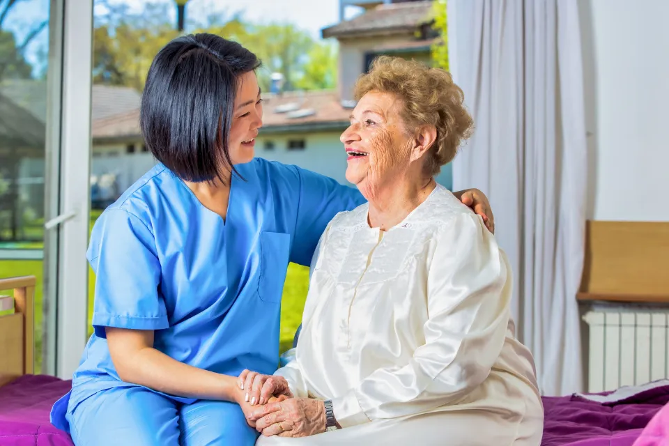 Cuidados- adultos mayores -Salud 