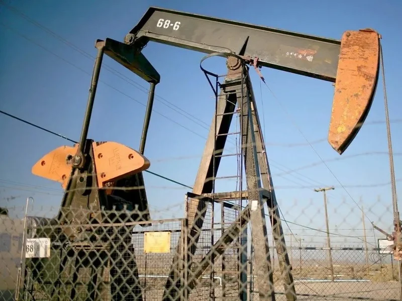 buque-petrolero-navegando-cerca-del-estrecho-de-ormuz-en-pleno-conflicto|Foto: EFE