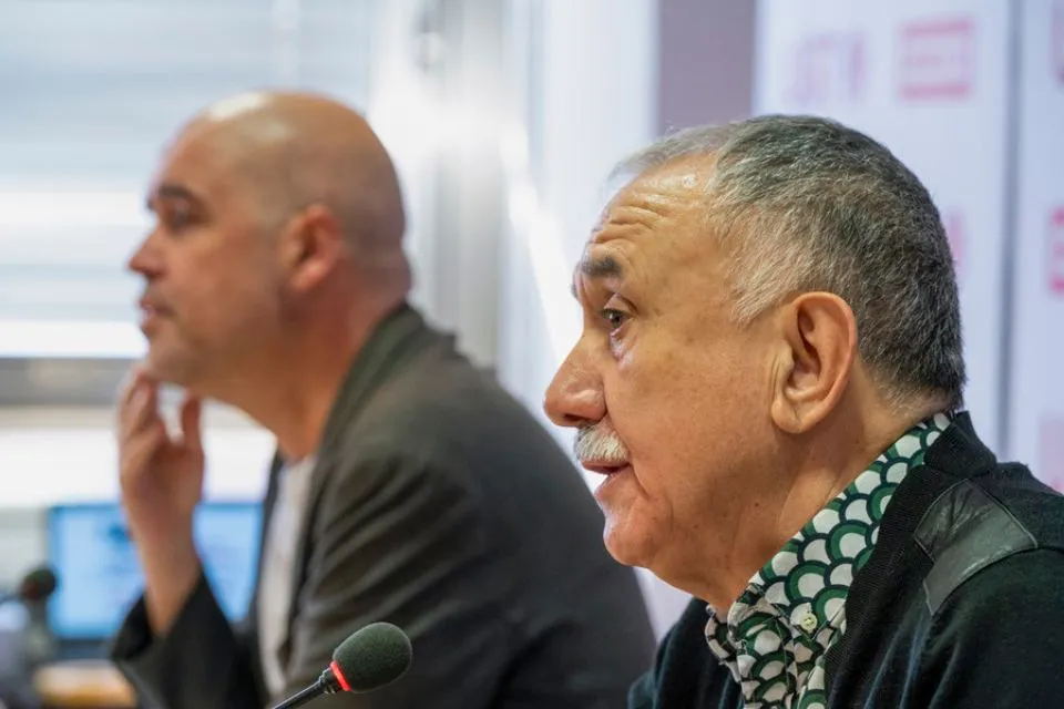 CCOO y UGT- Unai Sordo (i) y Pepe Álvarez- EFE/Fernando Villar