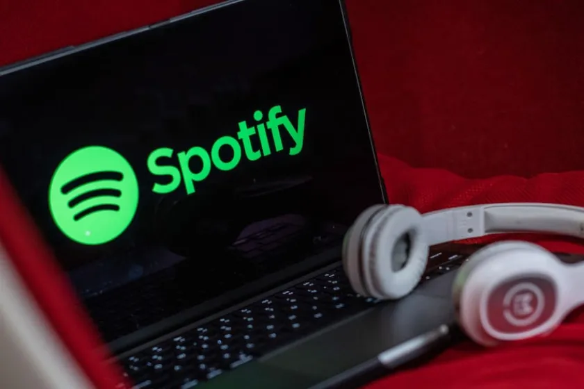 Spotify ajusta sus tarifas de suscripción y sus acciones repuntan en Wall Street|Foto: Bloomberg