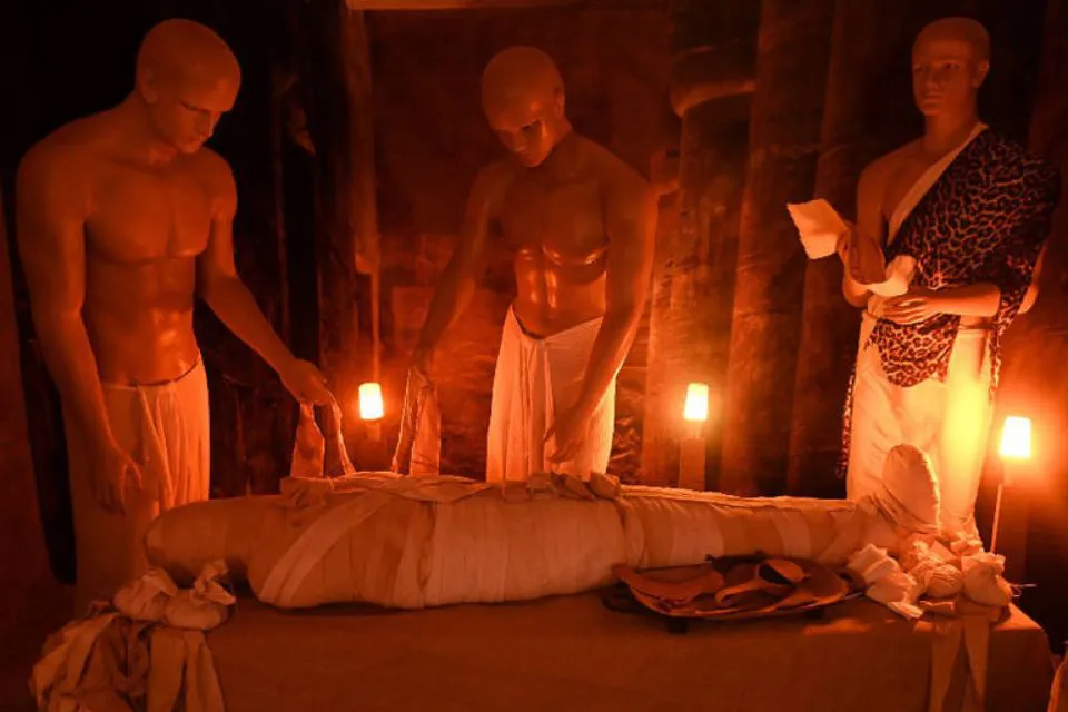 Exposición española sobre Egipto - Madrid Secreto/Ayuntamiento de Fuenlabrada