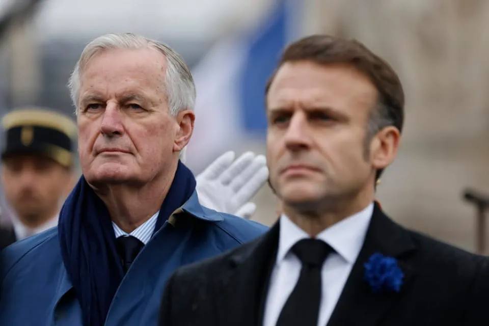 El presidente francés-Emmanuel Macron-primer ministro-Michel Barnier Foto: EFE/EPA/Ludovic Marin/ POOL