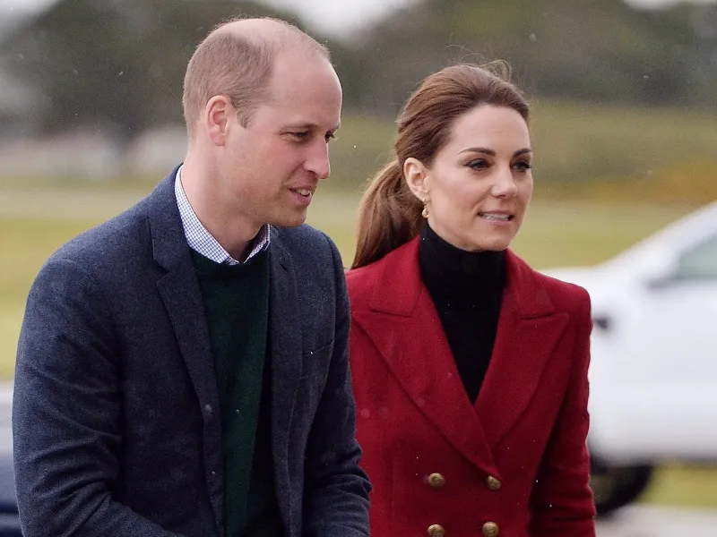 principes-de-gales-guillermo-catalina-preocupados-escandalo-epstein-realeza|Foto: EFE  Los príncipes de Gales rompen su silencio sobre el caso Epstein mientras Carlos III es abucheado por los nexos de su hermano Andrés con el magnate
