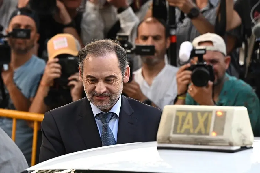 El exministro de Transportes, José Lui Ábalos|EFE/Fernando Villar