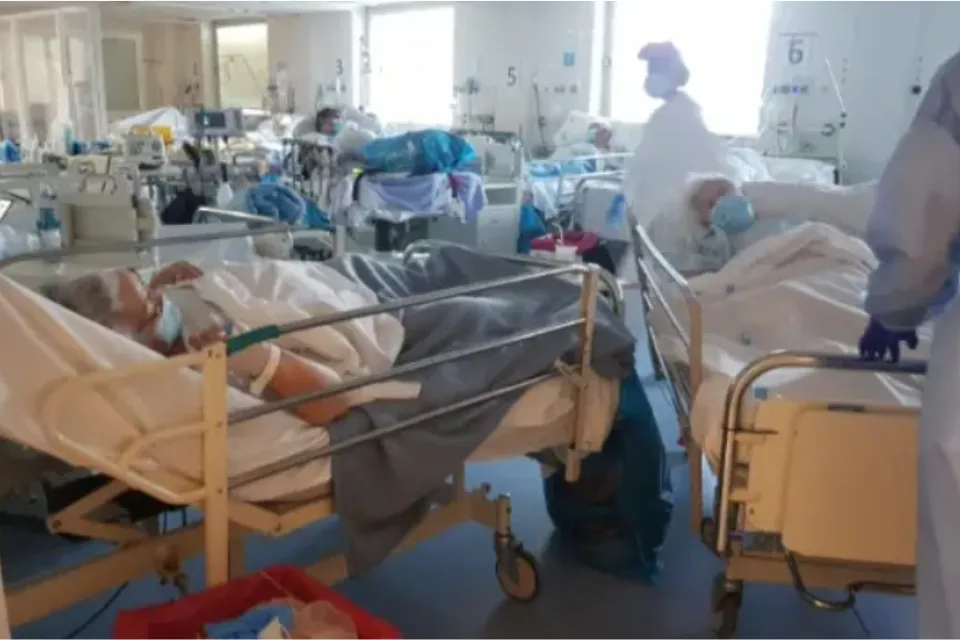 Salud Colapso de urgencias / Archivo  