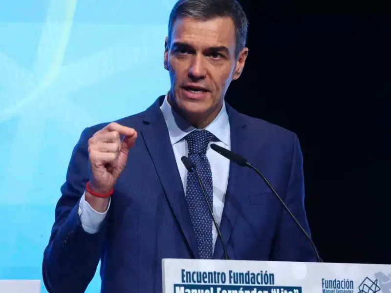 sanchez-desmiente-abalos-chantajes-amenazas|Foto: El Independiente/EFE/POOL Moncloa (BORJA PUIG)