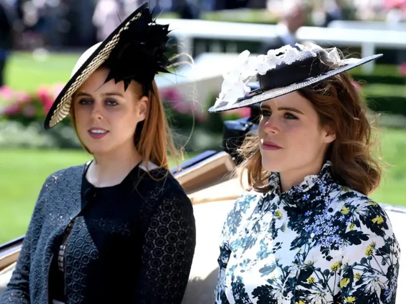 princesas-eugenia-beatriz-york-excluidas-compromisos-reales-carlos-iii|Foto: Lecturas 