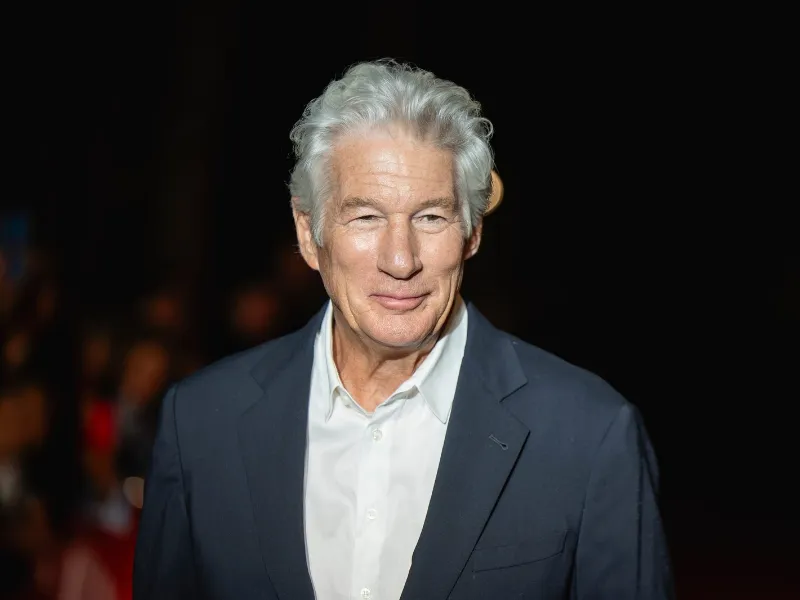 richard-gere-alejandra-silva-proyecto-sin-hogar|Foto: Men's Health