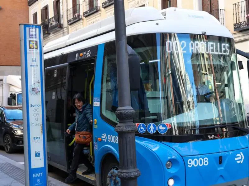 autobus-conducir-por-la-ciudad-con-sueldo-2026|Foto: Europa Press 