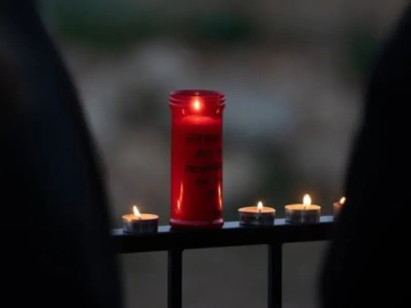 Velas para homenajear a las víctimas de la Dana|Foto: Europa Press/Jorge Gil