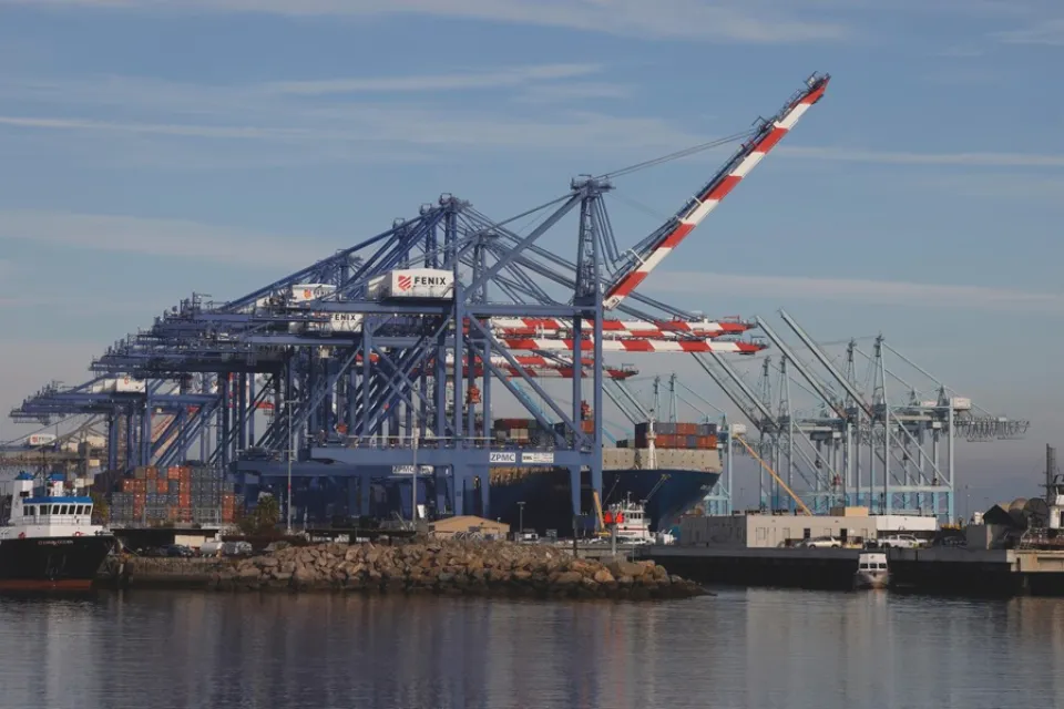 Puerto de Los Ángeles en Long Beach (EEUU)|Foto: EFE EPA Caroline Brehman