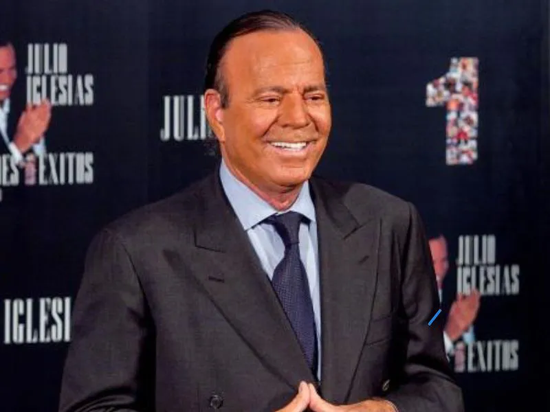 julio-iglesias-reaccion-archivo-denuncia-fiscalia-competencia|Foto: Victor Chavez/Getty 